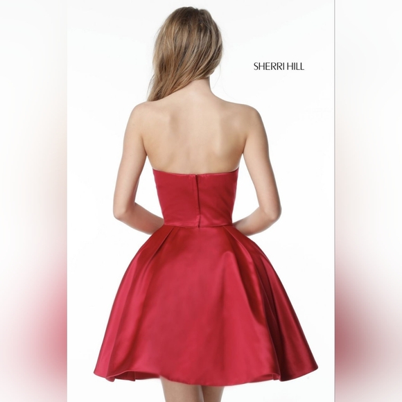 SHERRI HILL strapless satin short dress with jeweled pockets - Picture 2 of 11